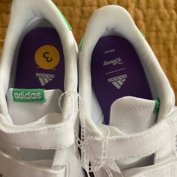 ADIDAS Buzz Lightyear Canvas Sneaker. NWT. Youth Size 3 - Picture 8 of 11